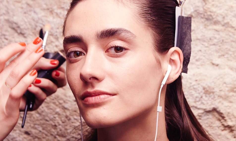 Cuál es la mejor base de maquillaje cobertura total | L’Oréal Paris